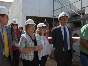 Presidenta Bachelet recorrió obras de Liceo Artístico de Arica