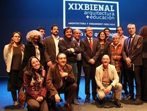 Ministro Undurraga destacó relevancia de la arquitectura pública al inaugurar la Bienal