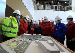 Ministros de Obras Públicas y de Salud inspeccionaron construcción del nuevo Hospital de Curicó