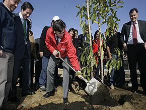 MINISTRO GOLBORNE INSPECCIONA AVANCES EN CONSTRUCCIÓN DE PARQUE CULTURAL DE VALPARAÍSO