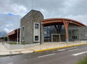 MOP entrega nuevo terminal de buses en Coyhaique